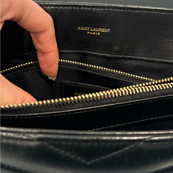 YSL Lou Lou Medium - Black and Gold - Picture 13 of 15
